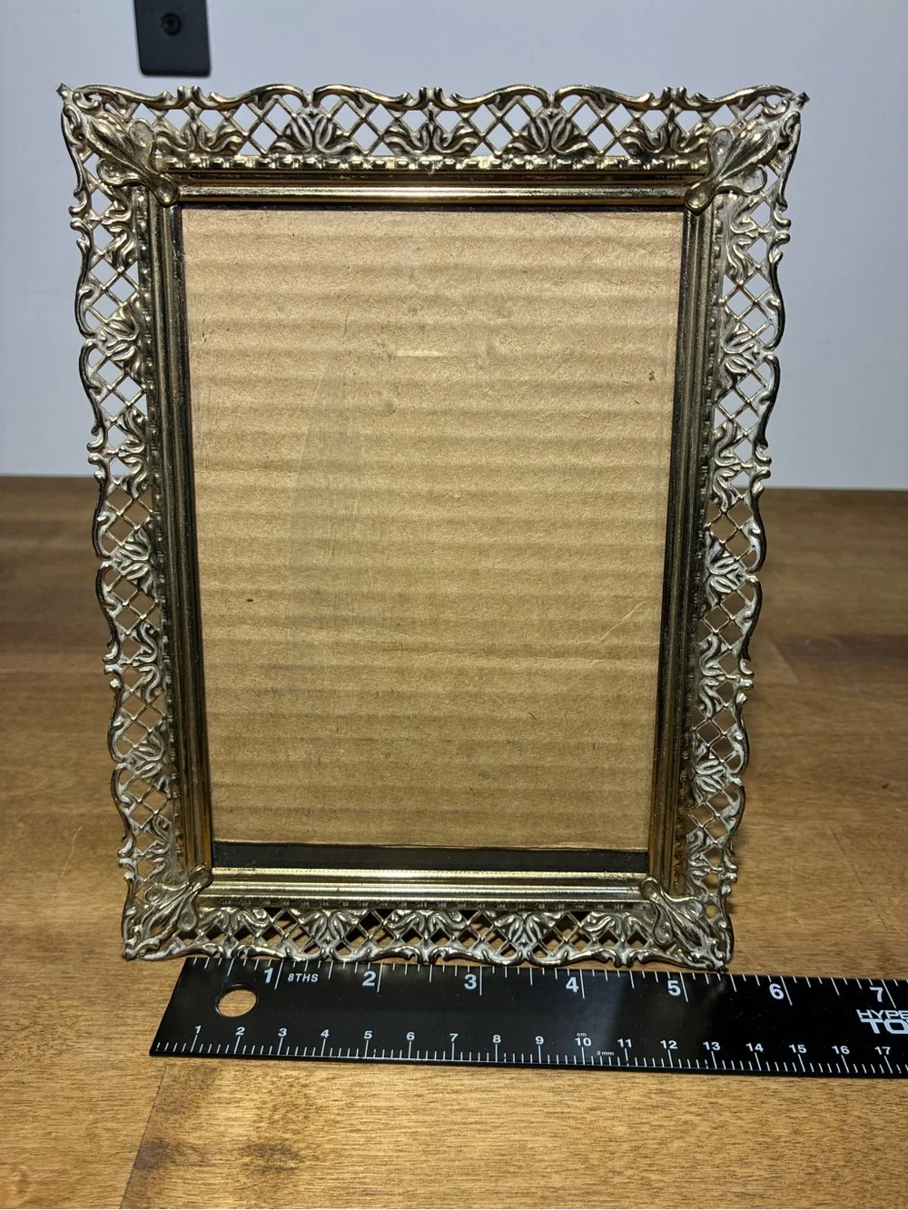 Vintage Gold Tone Filigree 5x7 Metal Picture Frame Ornate Lattice Floral